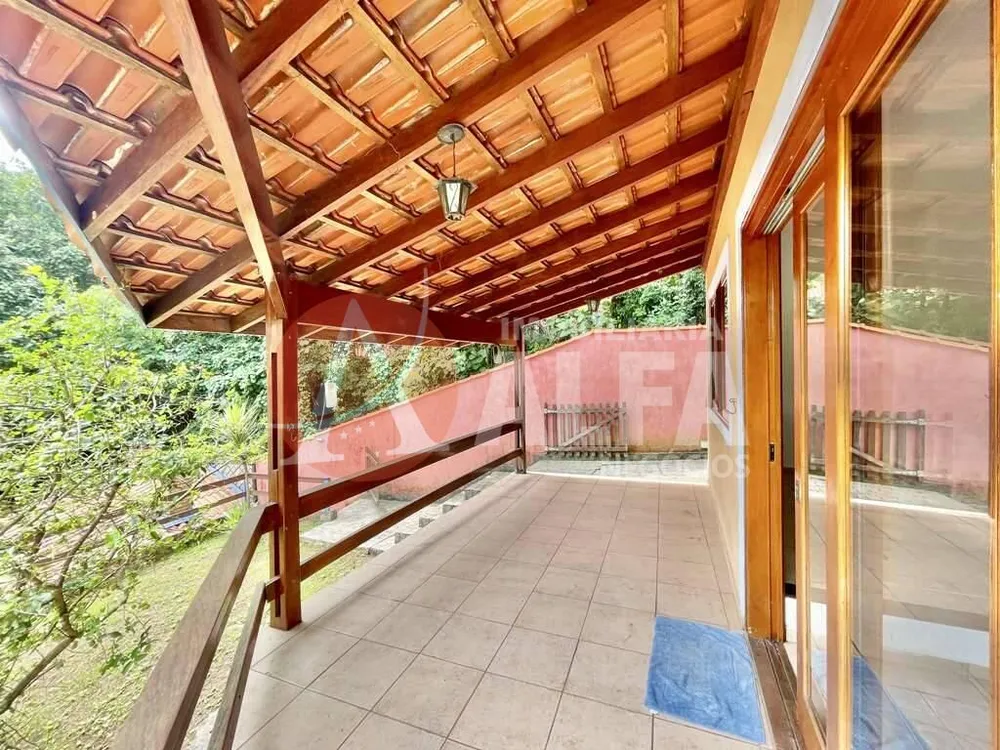 Casa, 5 quartos, 360 m² - Foto 1