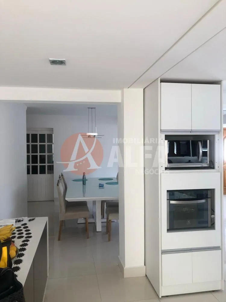 Casa, 4 quartos, 630 m² - Foto 4