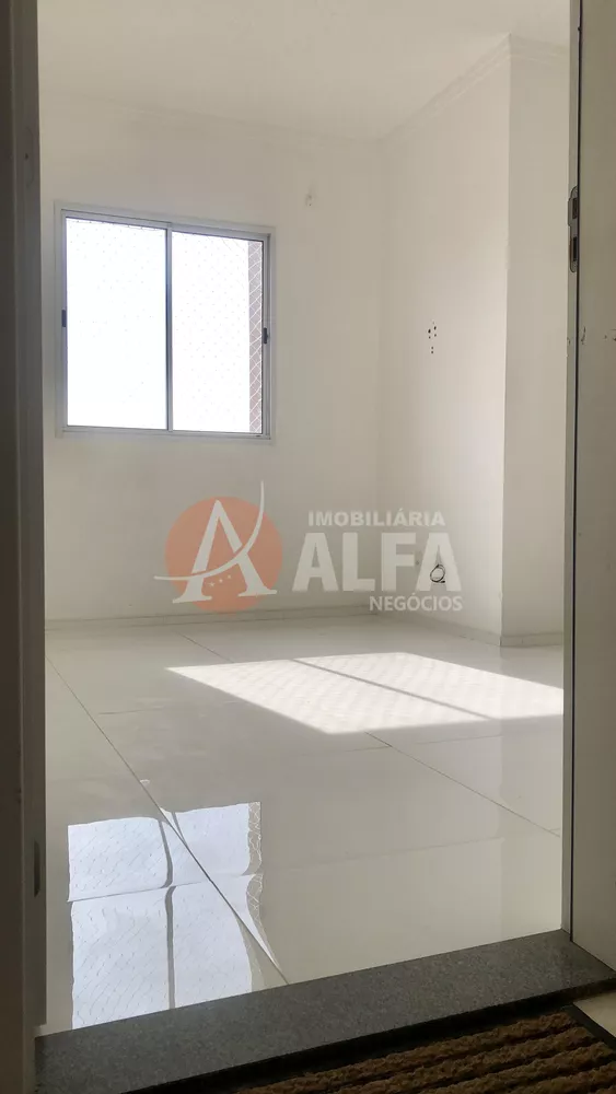 Apartamento à venda com 2 quartos, 45m² - Foto 3