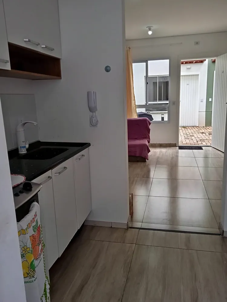 Casa, 2 quartos, 64 m² - Foto 1