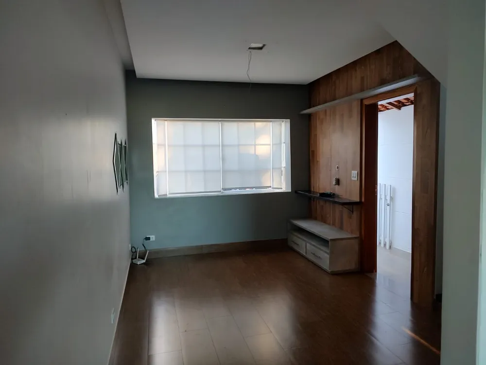 Casa, 2 quartos, 62 m² - Foto 1