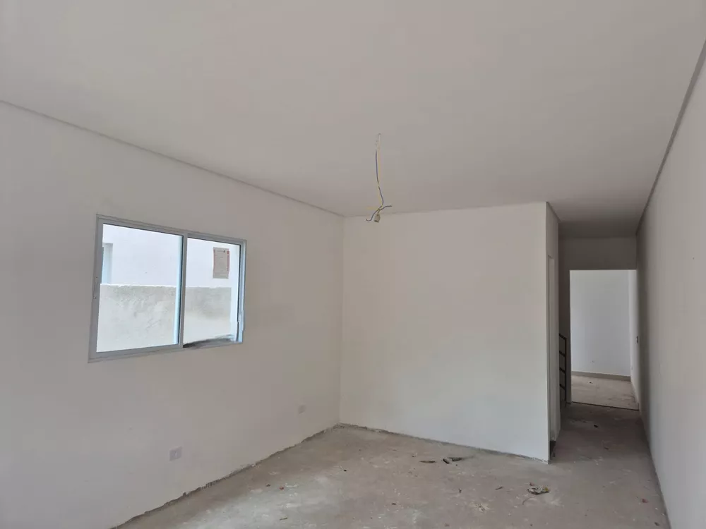 Casa à venda com 3 quartos, 150m² - Foto 4