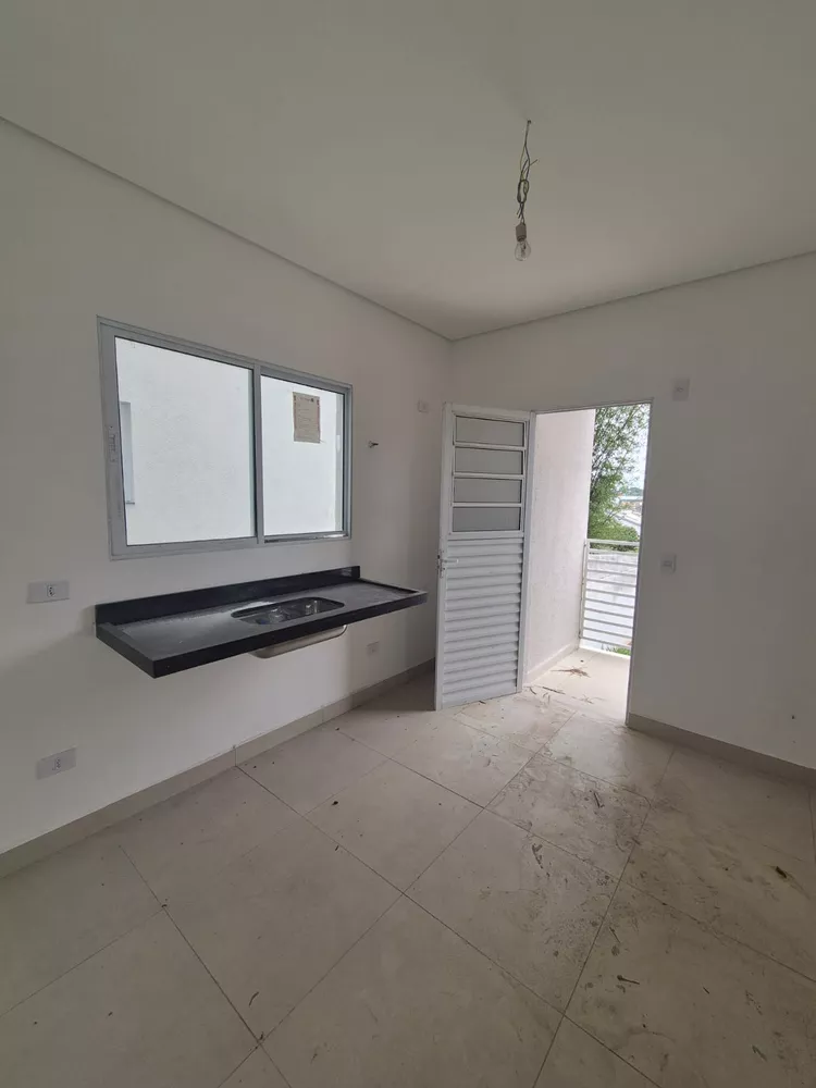 Casa à venda com 3 quartos, 150m² - Foto 2