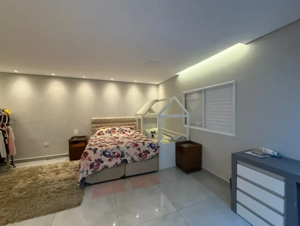 Casa, 3 quartos, 275 m² - Foto 4