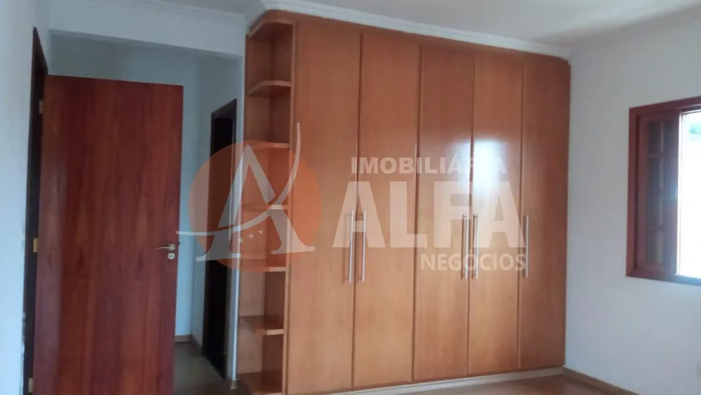 Casa, 4 quartos, 450 m² - Foto 2