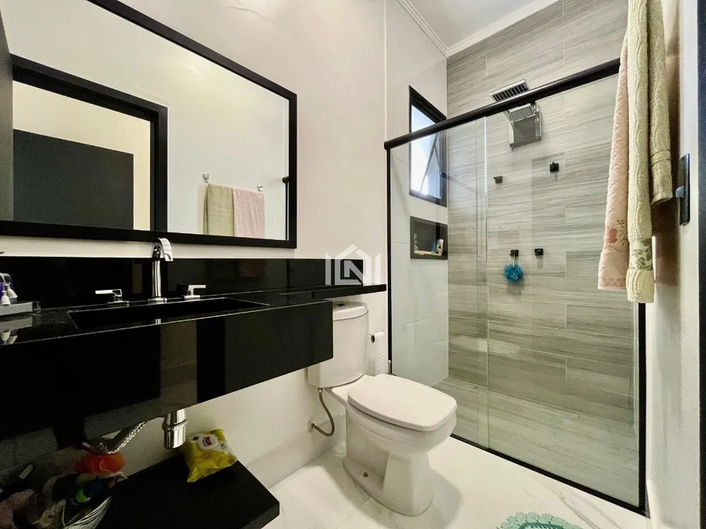 Casa, 3 quartos, 240 m² - Foto 2