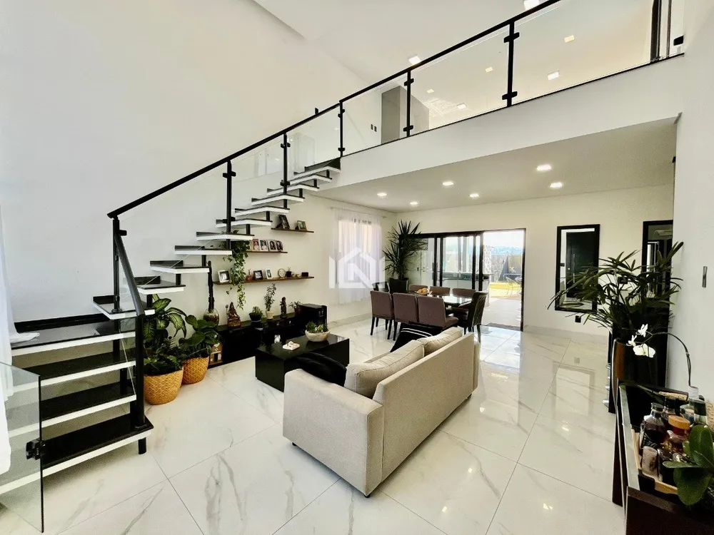 Casa, 3 quartos, 240 m² - Foto 4
