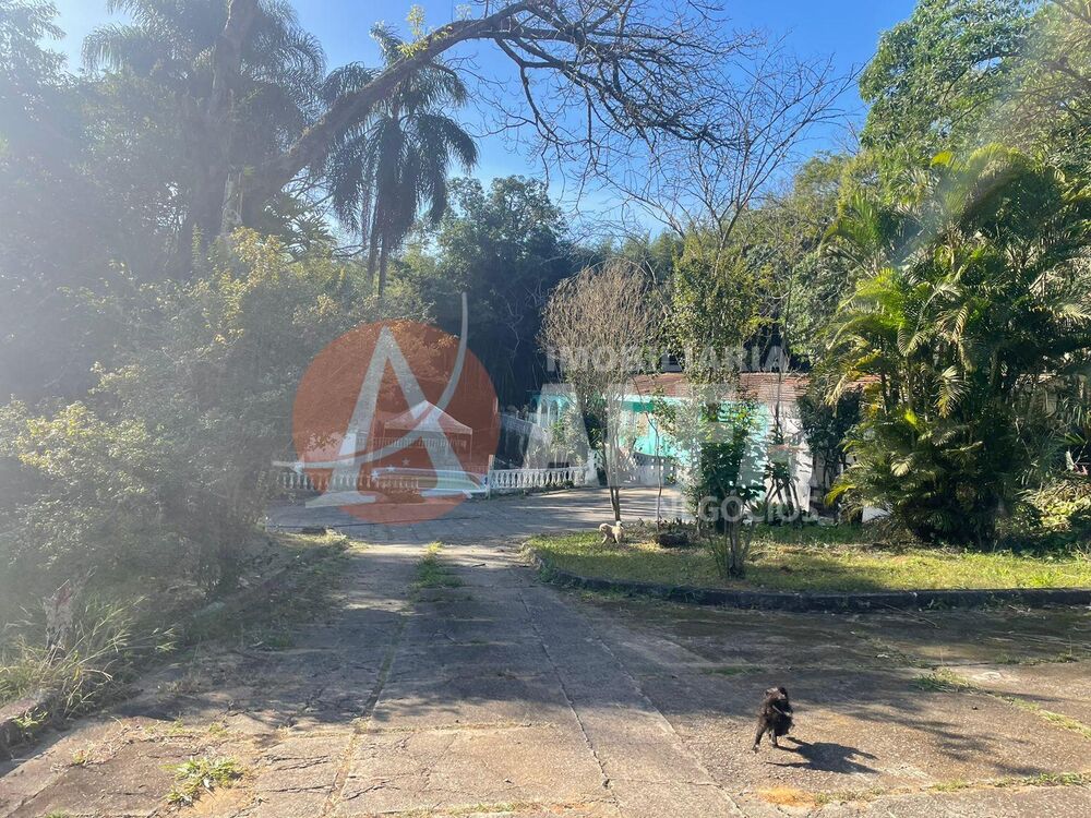 Chácara para alugar com 6 quartos, 4000m² - Foto 1