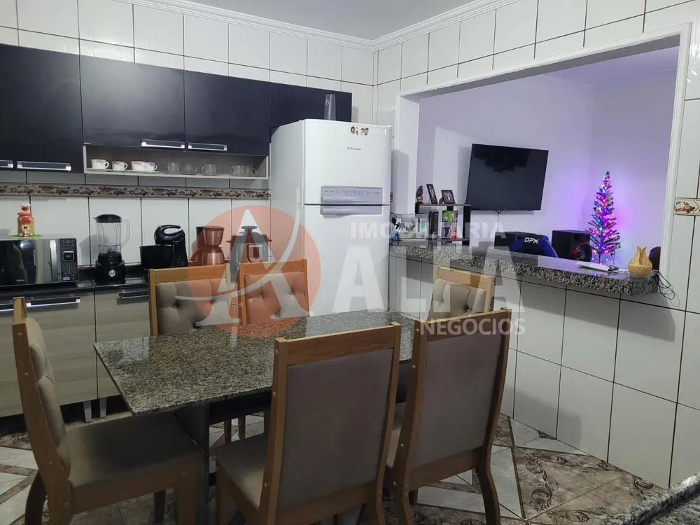 Casa, 2 quartos, 200 m² - Foto 11