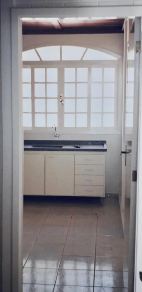 Casa, 3 quartos, 200 m² - Foto 10