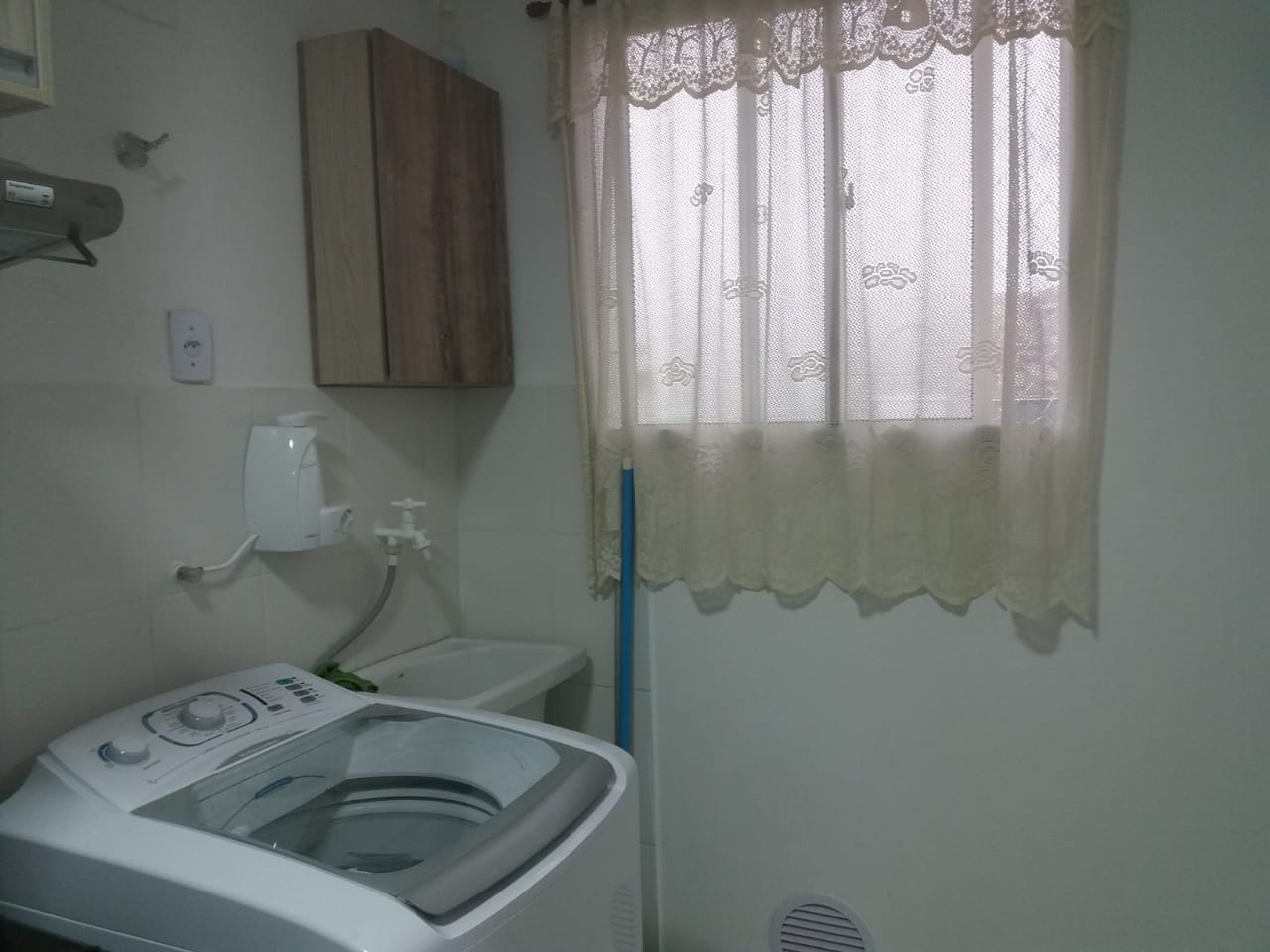 Apartamento à venda com 2 quartos, 49m² - Foto 2