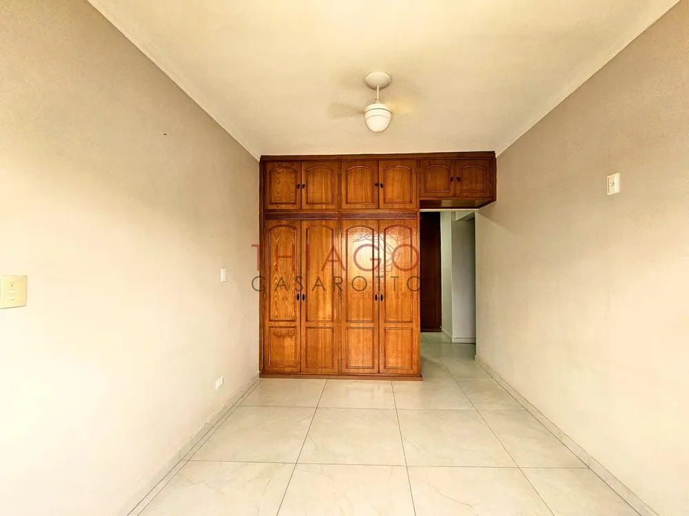 Apartamento, 3 quartos, 140 m² - Foto 1