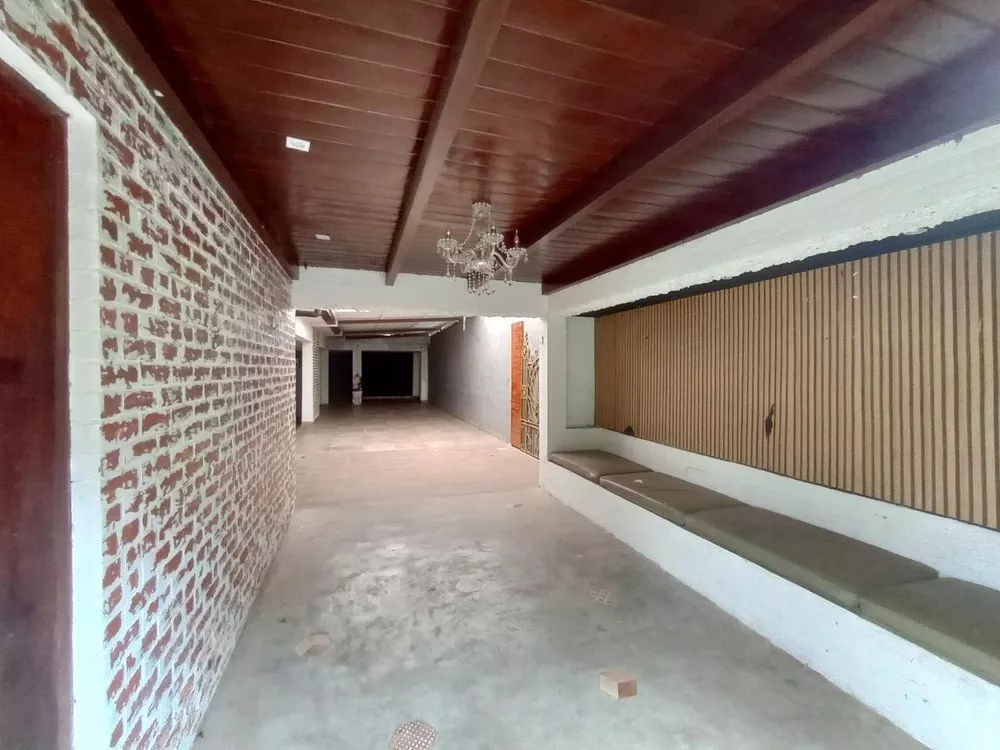 Casa, 1 quarto, 210 m² - Foto 1