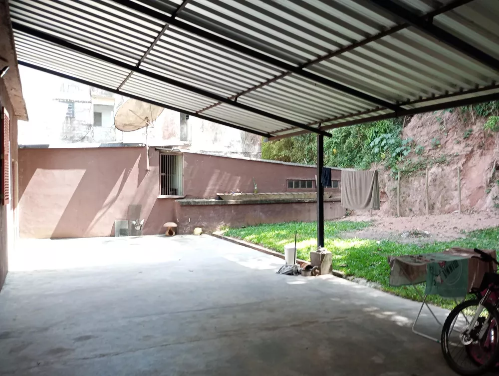 Casa, 5 quartos, 130 m² - Foto 1