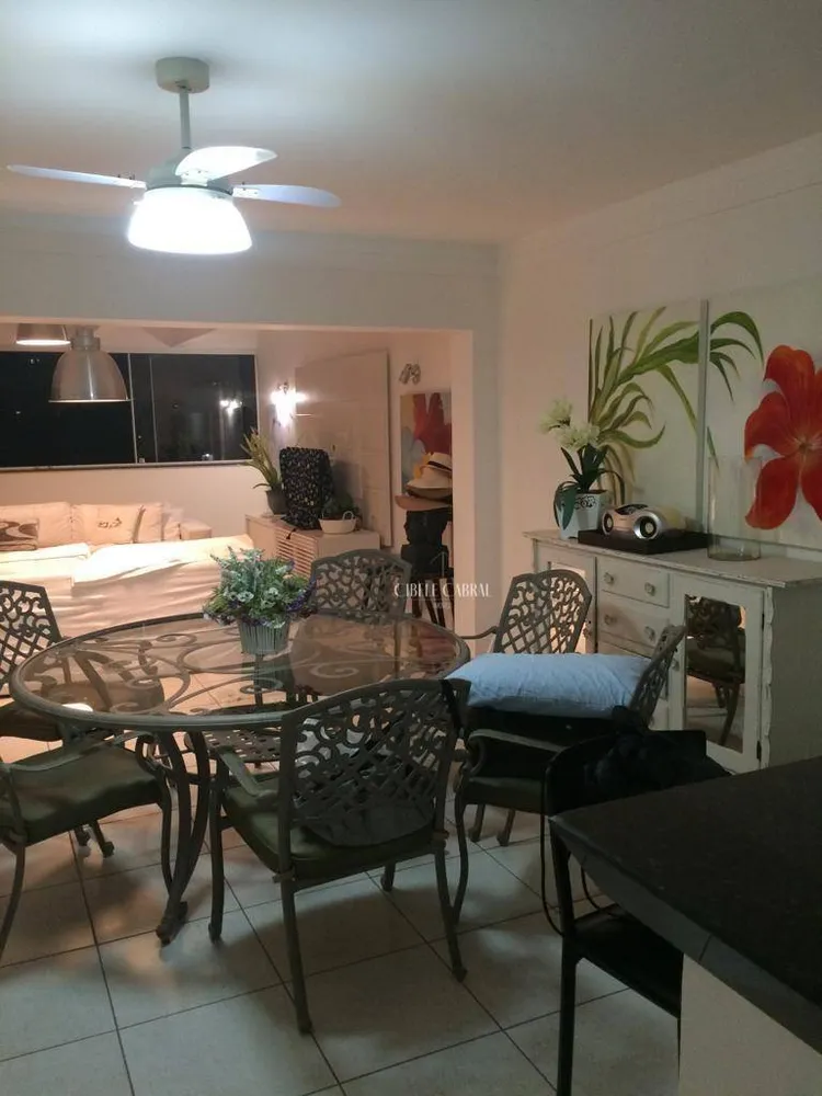 Apartamento, 3 quartos, 240 m² - Foto 2