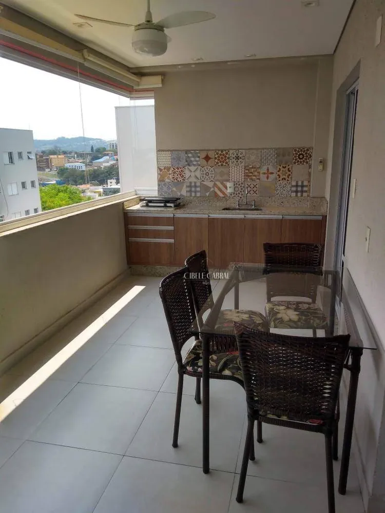 Apartamento, 3 quartos, 107 m² - Foto 1