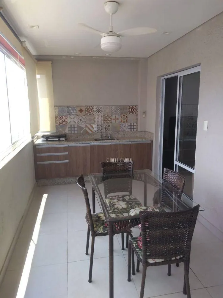 Apartamento, 3 quartos, 107 m² - Foto 2
