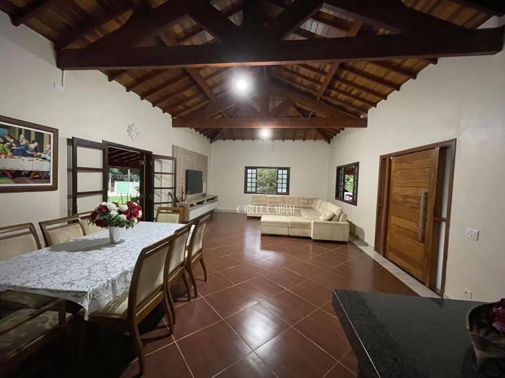 Chácara, 4 quartos, 1302 m² - Foto 3