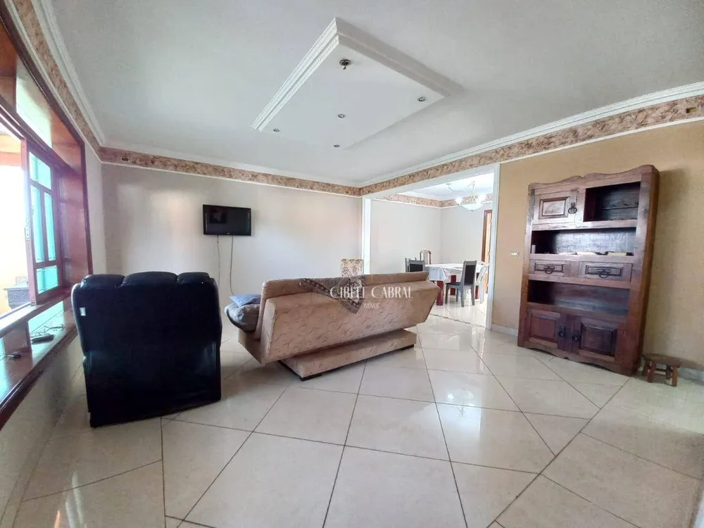 Casa, 3 quartos, 162 m² - Foto 4