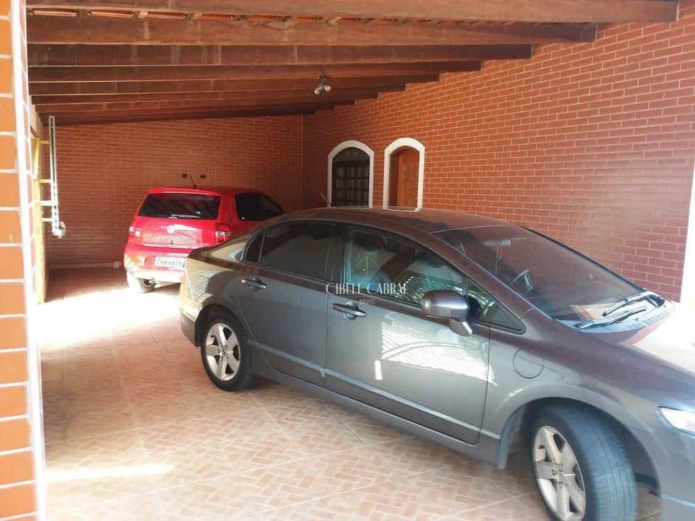 Casa, 3 quartos, 230 m² - Foto 4