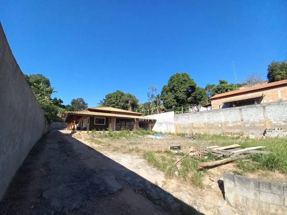 Chácara, 3 quartos, 2501 m² - Foto 4