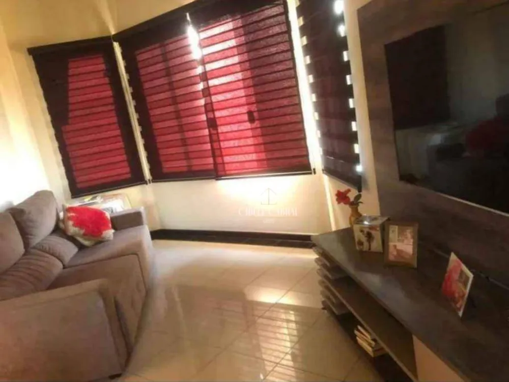 Casa, 3 quartos, 250 m² - Foto 4