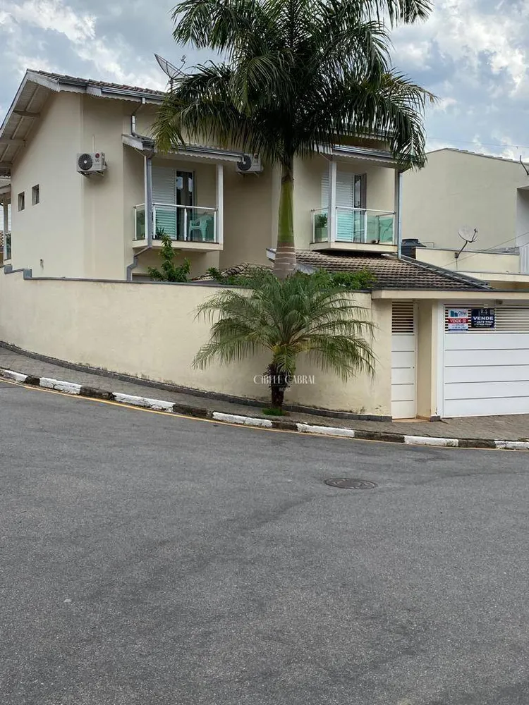 Casa, 3 quartos, 162 m² - Foto 1