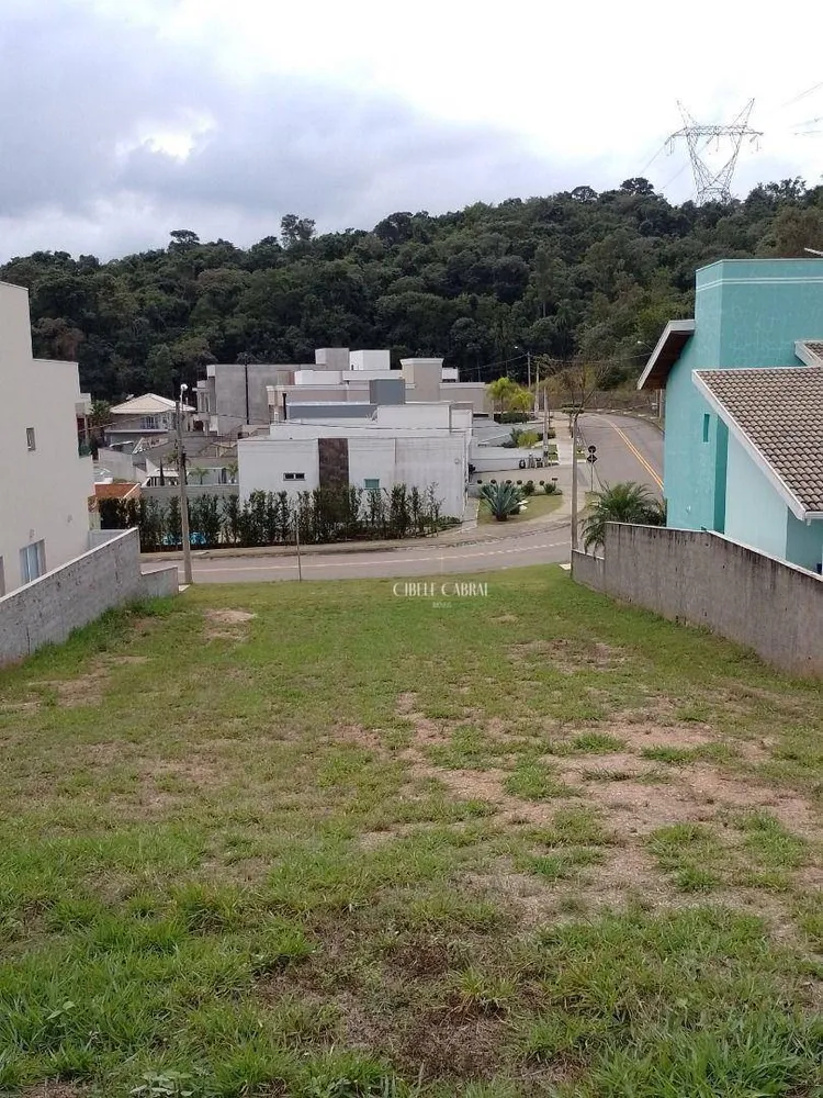Loteamento e Condomínio, 555 m² - Foto 1