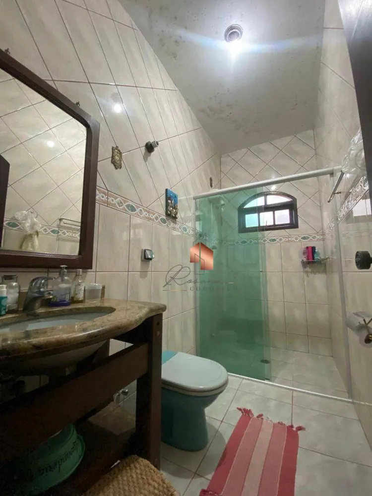 Casa, 3 quartos, 242 m² - Foto 4