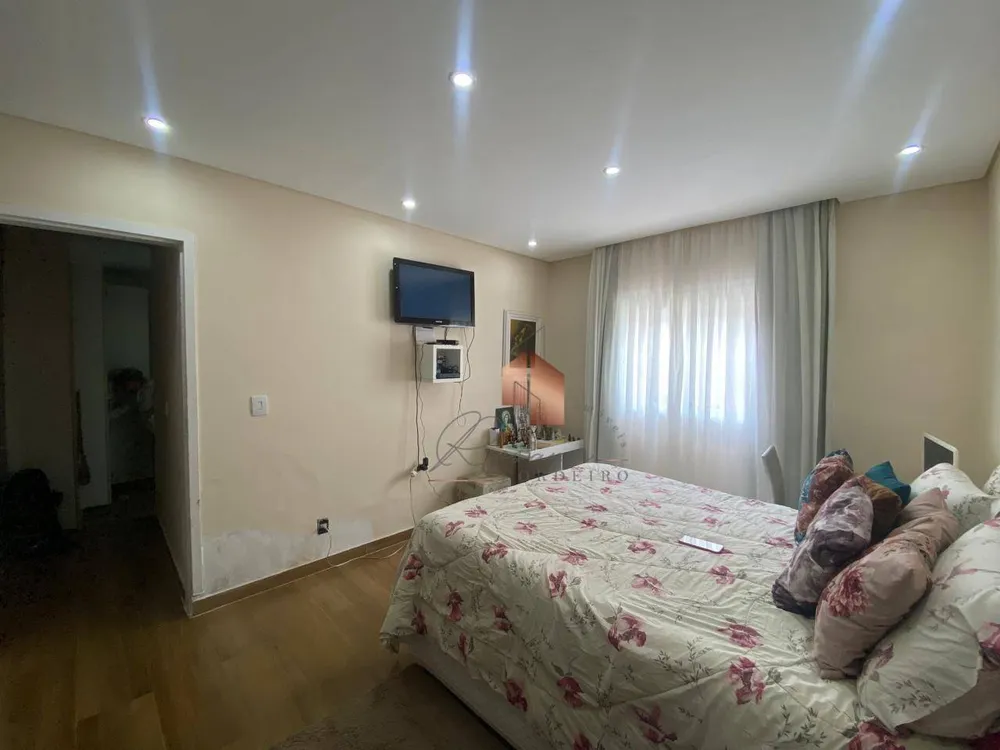 Sobrado, 5 quartos, 295 m² - Foto 1