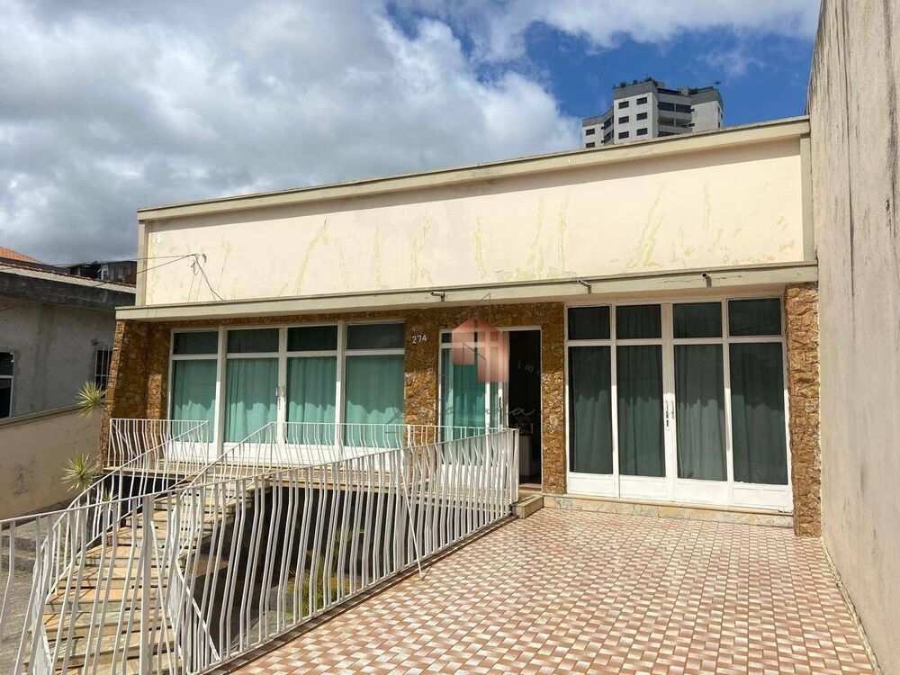 Casa, 3 quartos, 294 m² - Foto 1