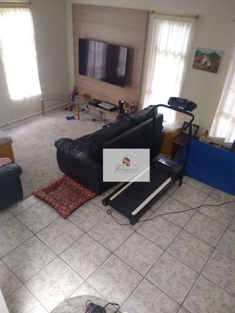 Sobrado, 3 quartos, 234 m² - Foto 2