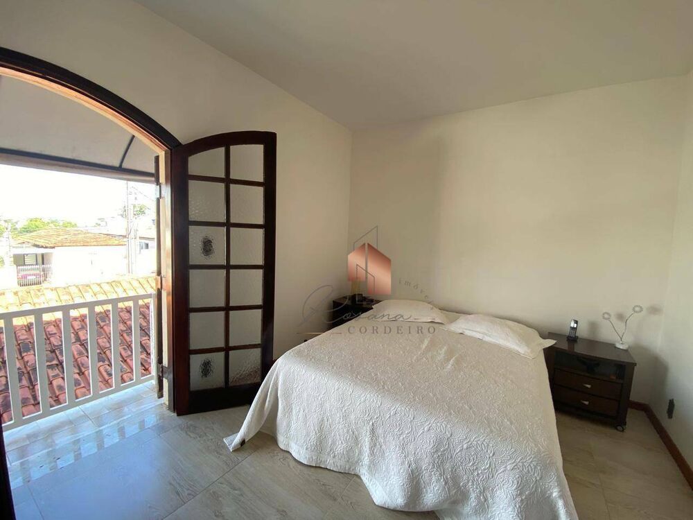 Sobrado, 3 quartos, 219 m² - Foto 4