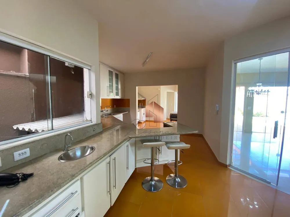 Sobrado, 4 quartos, 260 m² - Foto 4