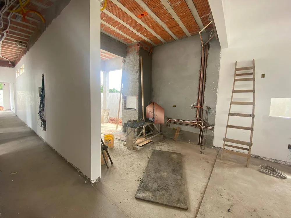 Casa de Condomínio, 4 quartos - Foto 1
