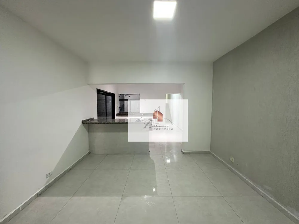 Casa, 3 quartos, 128 m² - Foto 1