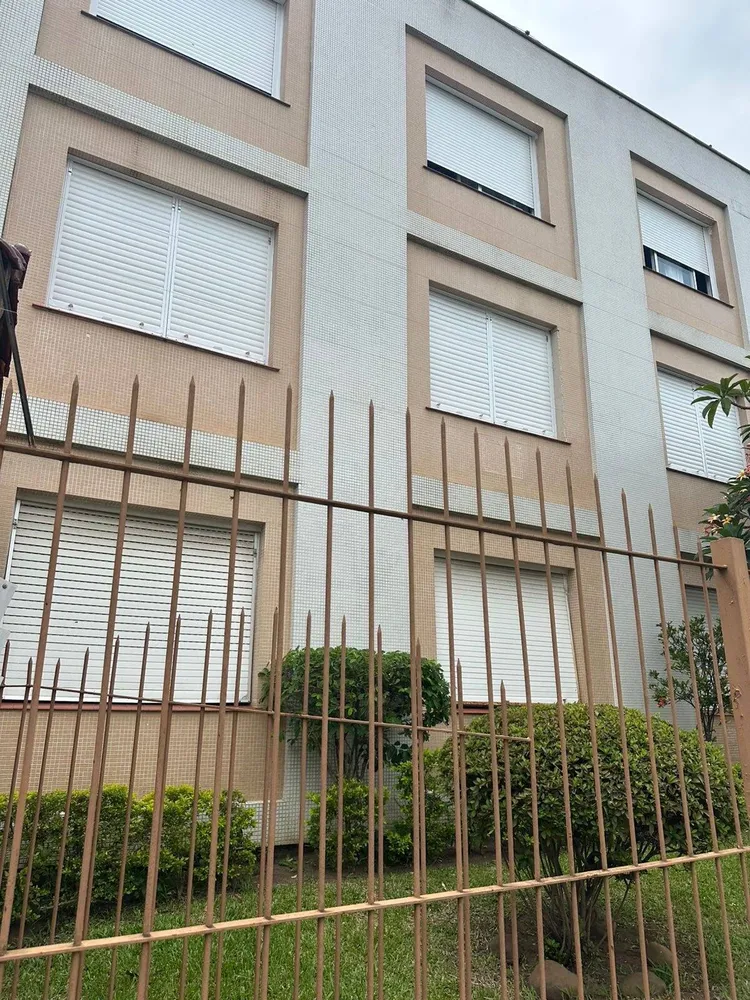Apartamento, 211 quartos, 65 m² - Foto 1