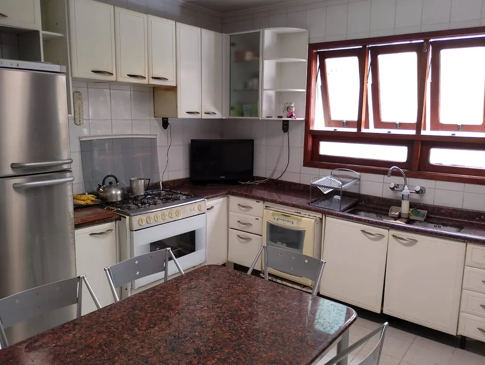 Sobrado, 5 quartos, 319 m² - Foto 5