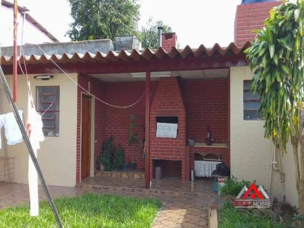 Casa, 4 quartos, 93 m² - Foto 1