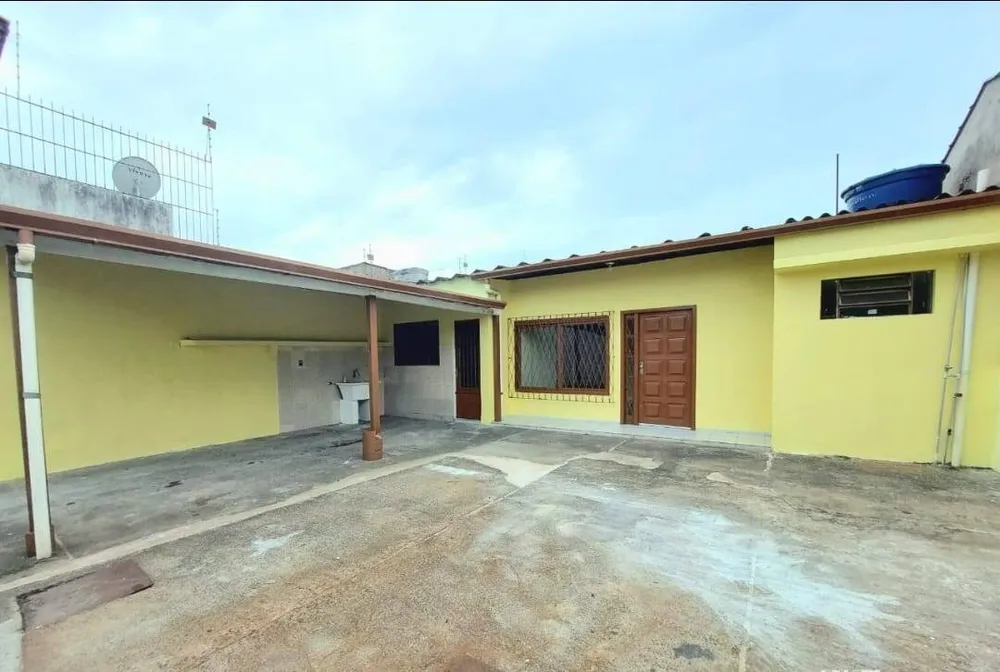 Casa, 3 quartos, 75 m² - Foto 1