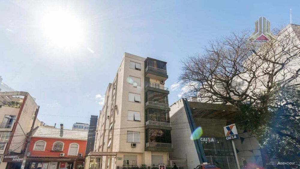 Apartamento à venda com 3 quartos, 172m² - Foto 1