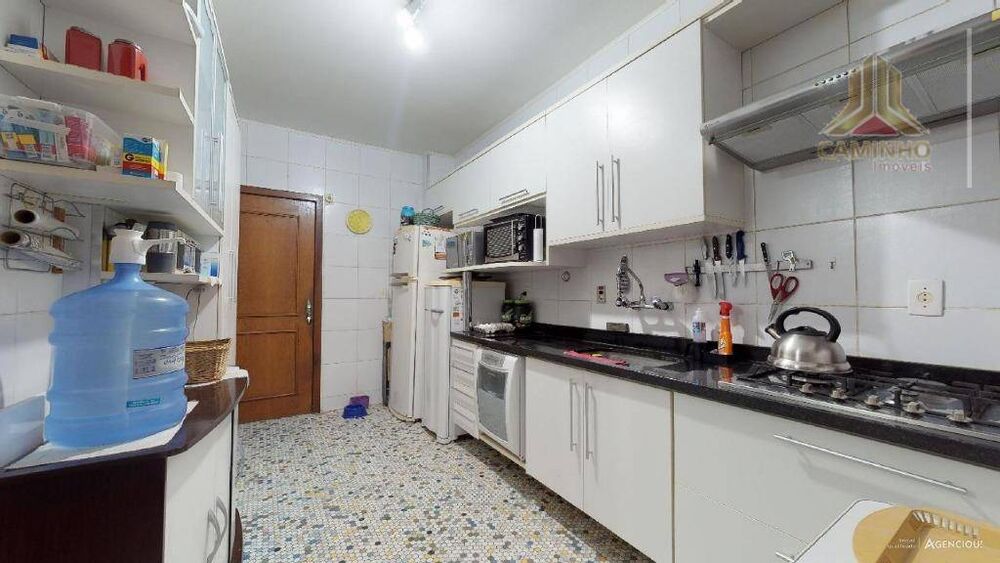 Apartamento à venda com 3 quartos, 172m² - Foto 4