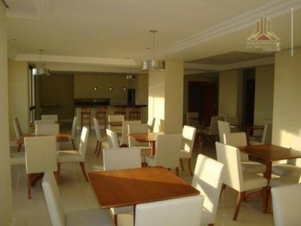 Apartamento à venda com 3 quartos, 76m² - Foto 1