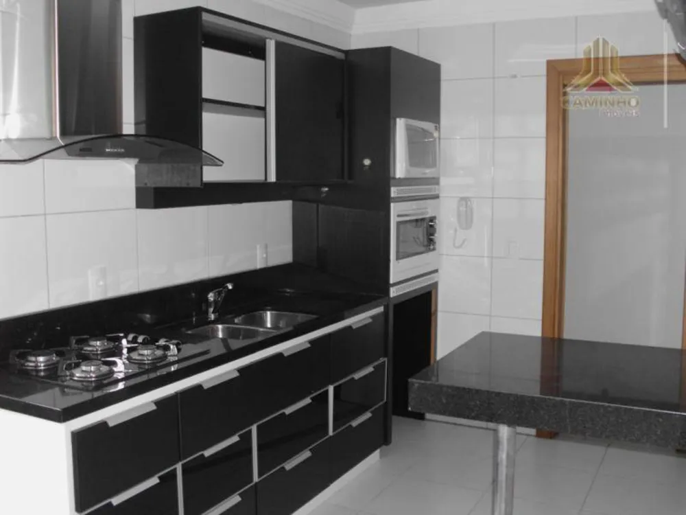 Apartamento, 3 quartos, 135 m² - Foto 3