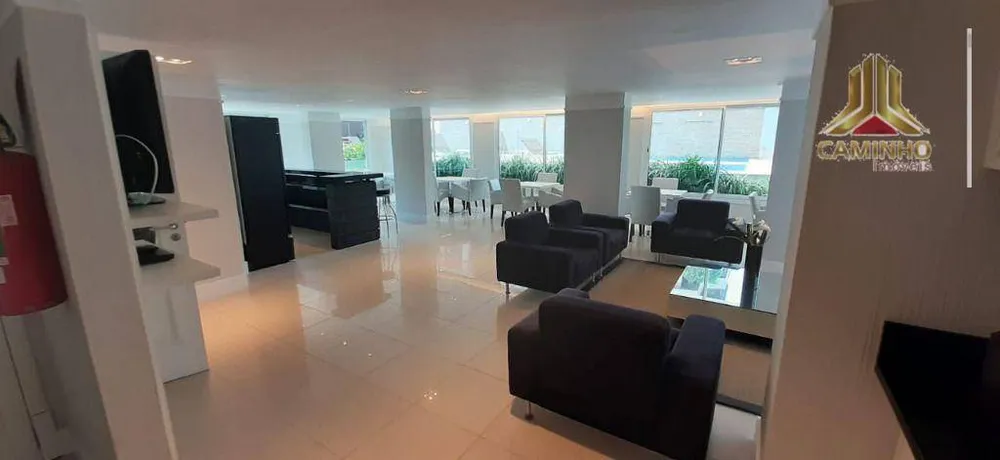 Cobertura, 3 quartos, 207 m² - Foto 6