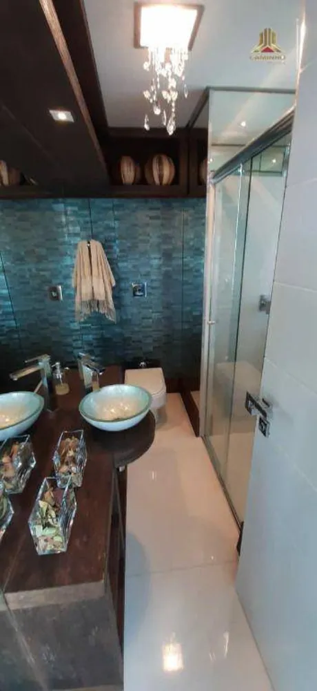Cobertura, 3 quartos, 207 m² - Foto 2