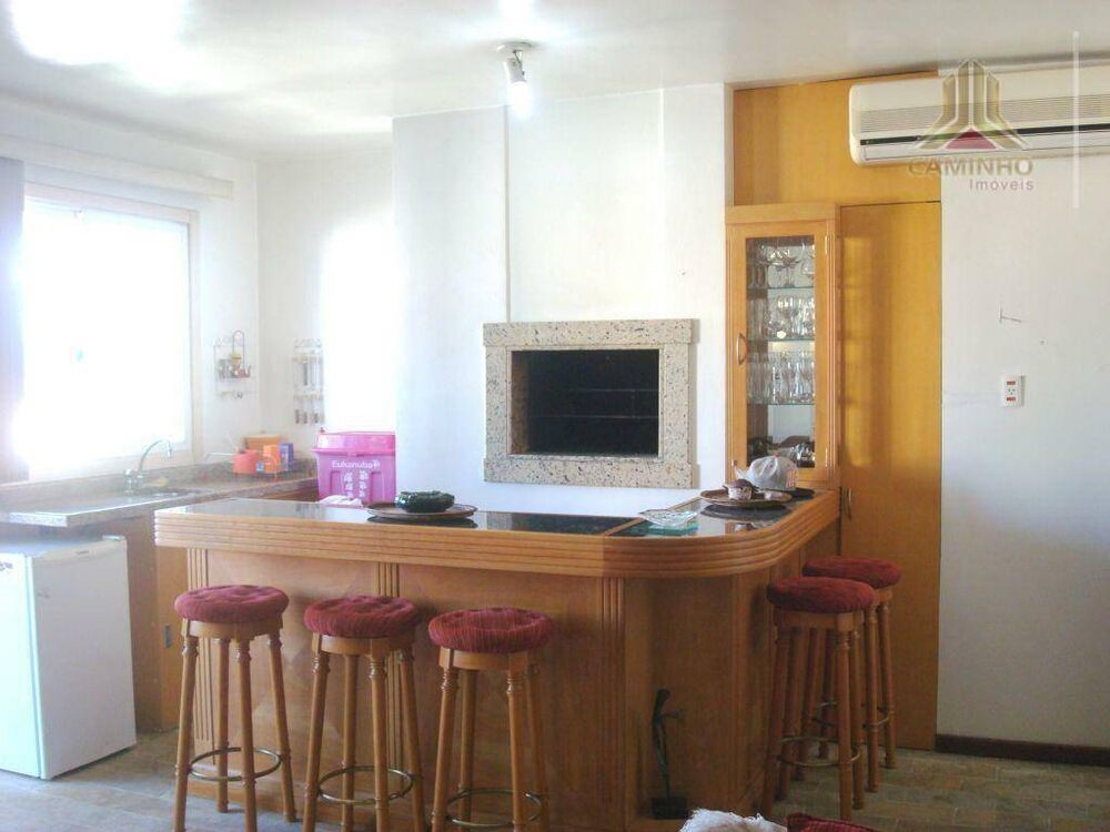 Cobertura, 3 quartos, 212 m² - Foto 2