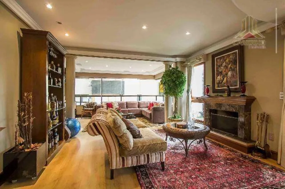 Apartamento, 3 quartos, 243 m² - Foto 4