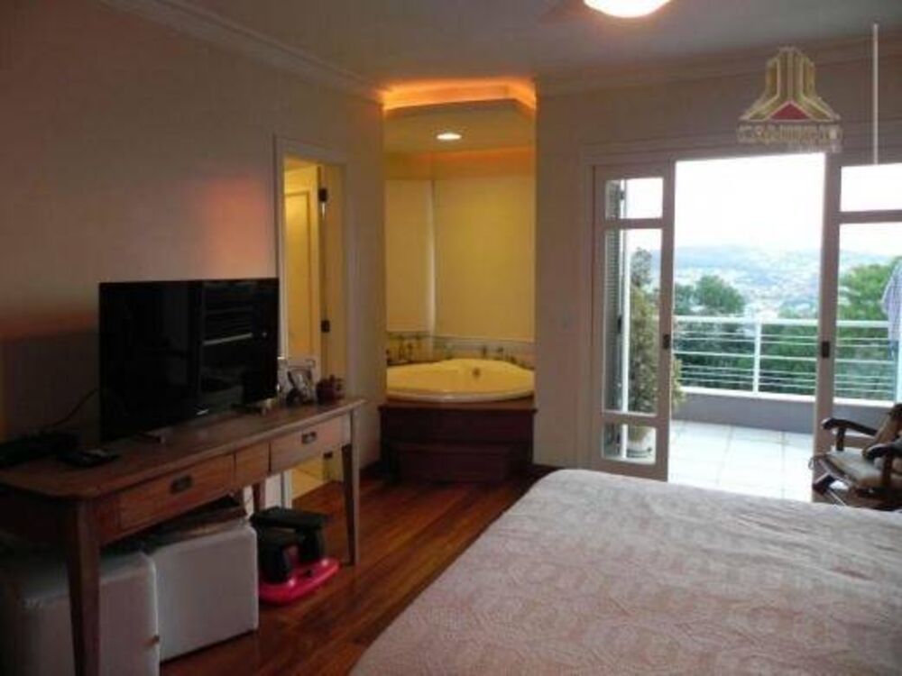 Casa, 4 quartos, 380 m² - Foto 2