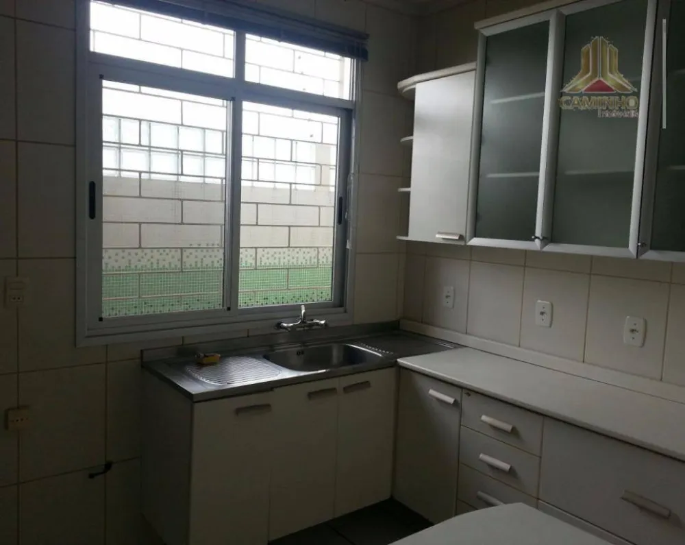 Casa, 3 quartos, 320 m² - Foto 2